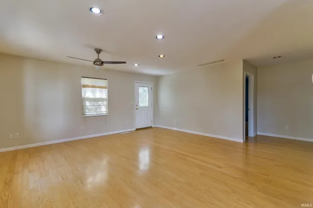 $394,900 | 4366 Lenn Road, Newburgh, IN 47630