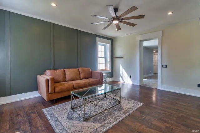 $394,900 | 4366 Lenn Road, Newburgh, IN 47630