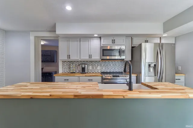 $394,900 | 4366 Lenn Road, Newburgh, IN 47630