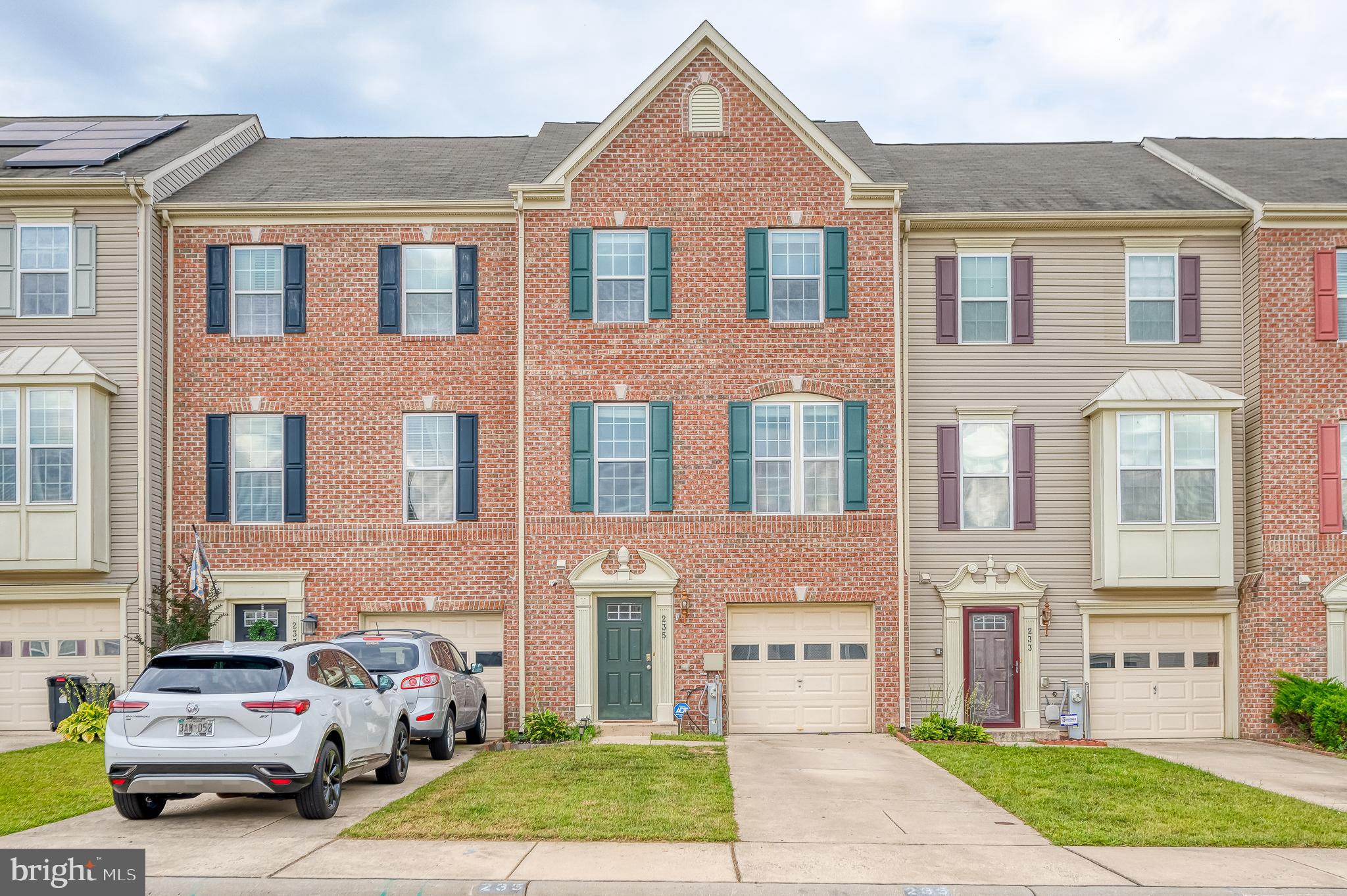 Welcome to 235 Staysail Drive!