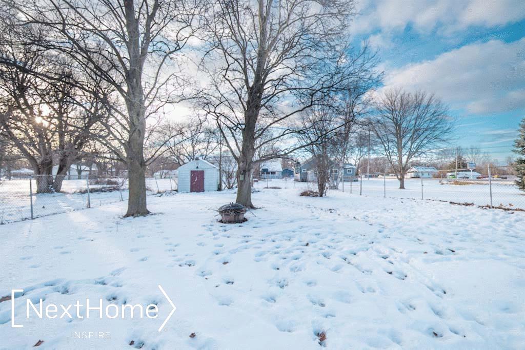 6121 Corunna Road Flint, MI 48532 - Photo 15 of 19