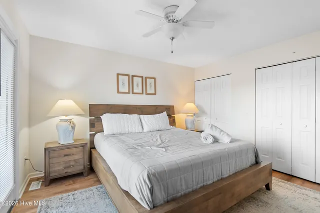 $1,050,000 | 708 Ocean Boulevard West, Holden Beach, NC 28462