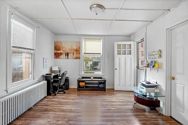 $275,000 | 9 Kenyon Street, Waterbury, CT 06704