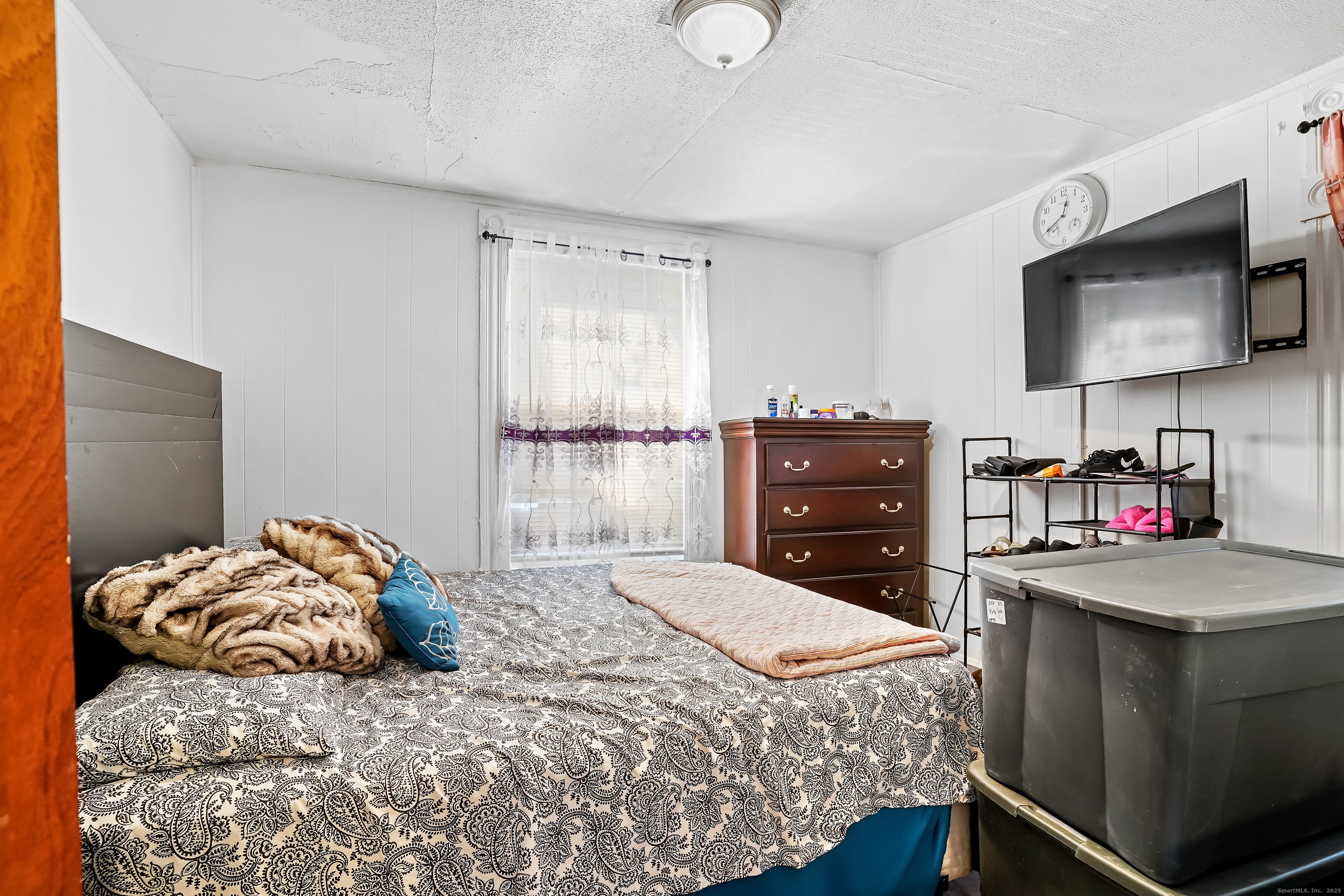 9 Kenyon Street Waterbury, CT 06704 - Photo 7 of 26 Unit 2-Bedroom 2; main floor