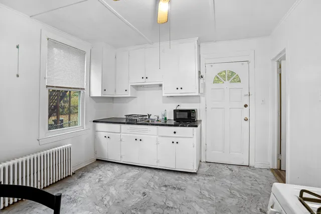 $275,000 | 9 Kenyon Street, Waterbury, CT 06704