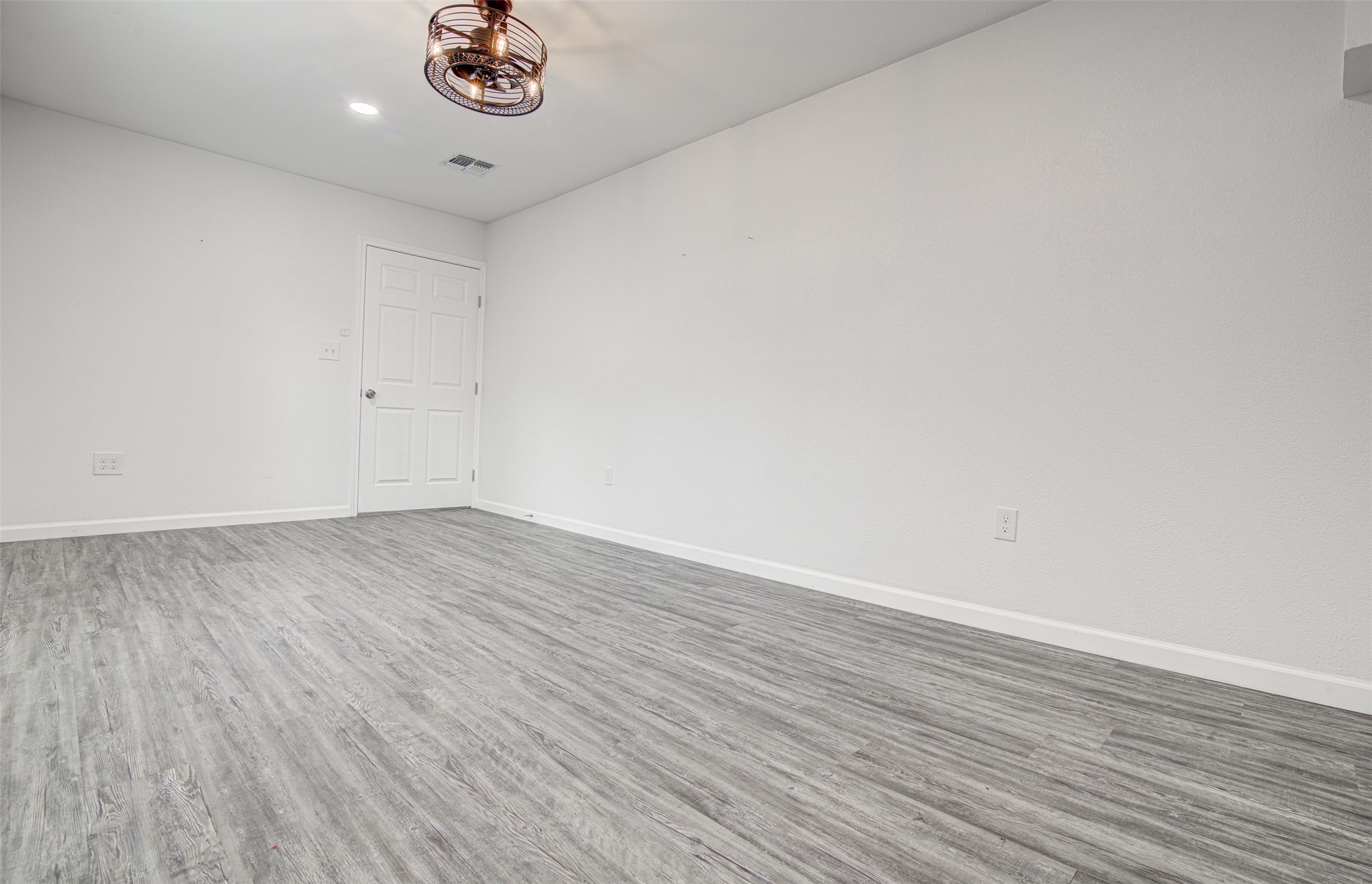 1807 San Jose Street Georgetown, TX 78626 - Photo 15 of 21 Natural light illuminates the pristine flooring in this versatile, ready-to-personalize interior space.