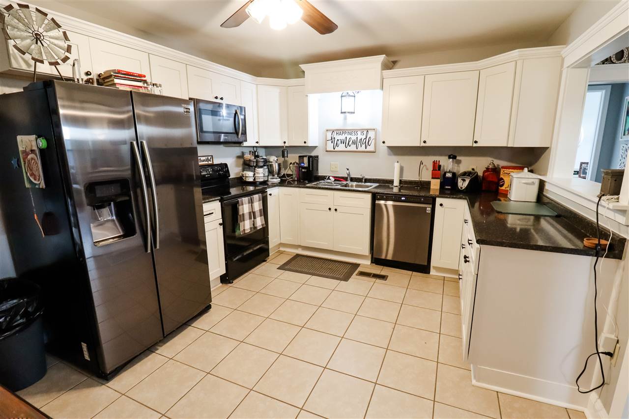 246 Oak Grove Road Covington, TN 38019 - Photo 7 of 25 Gallery Image 7