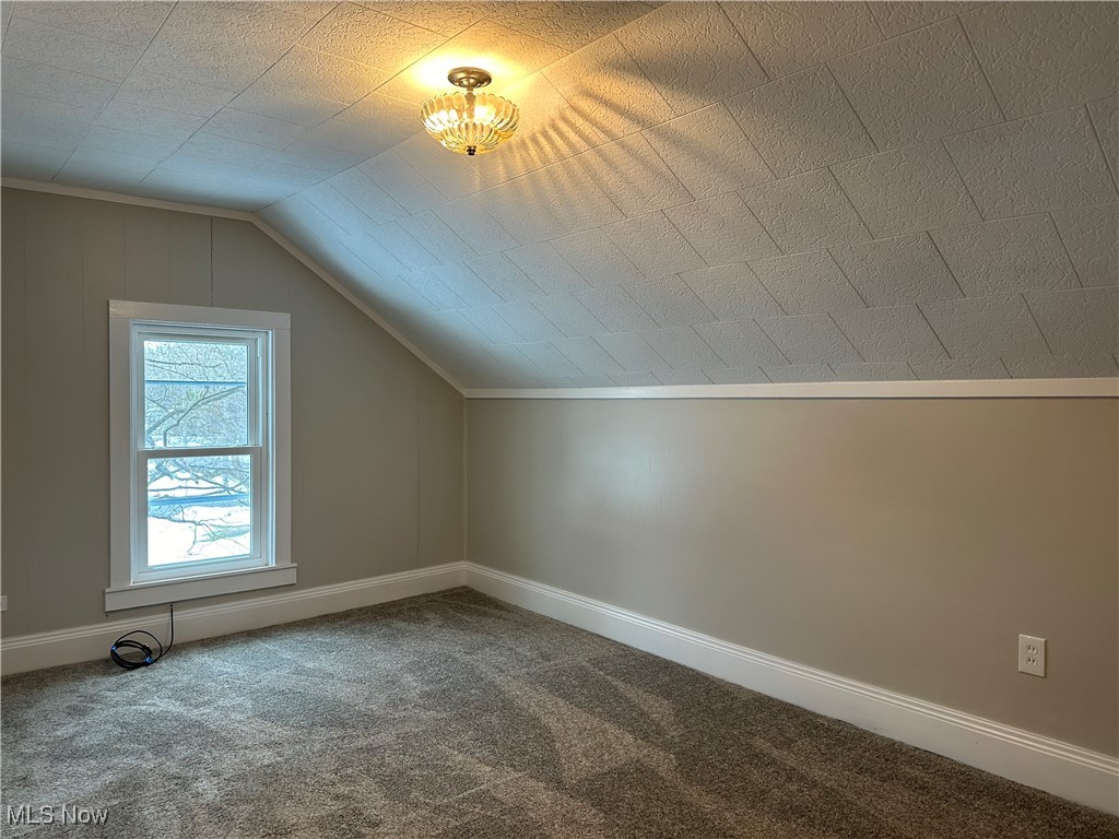 5258 Lockwood Road Madison, OH 44057 - Photo 22 of 39 Upstairs bedroom