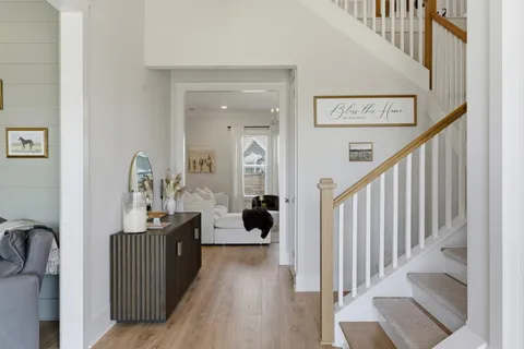 $1,025,000 | 2009 Ellsworth Lane, Arrington, TN 37014