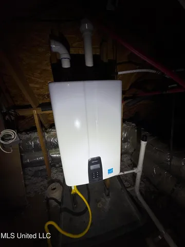 $320,000 | 1102 Greenwich Drive, Hernando, MS 38632