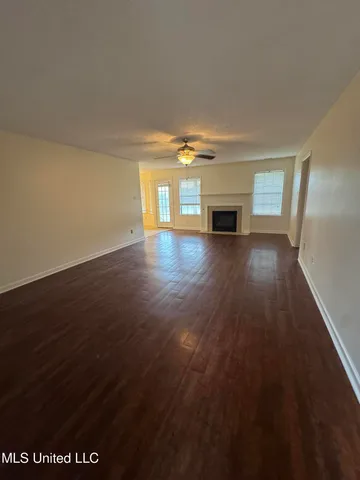 $320,000 | 1102 Greenwich Drive, Hernando, MS 38632