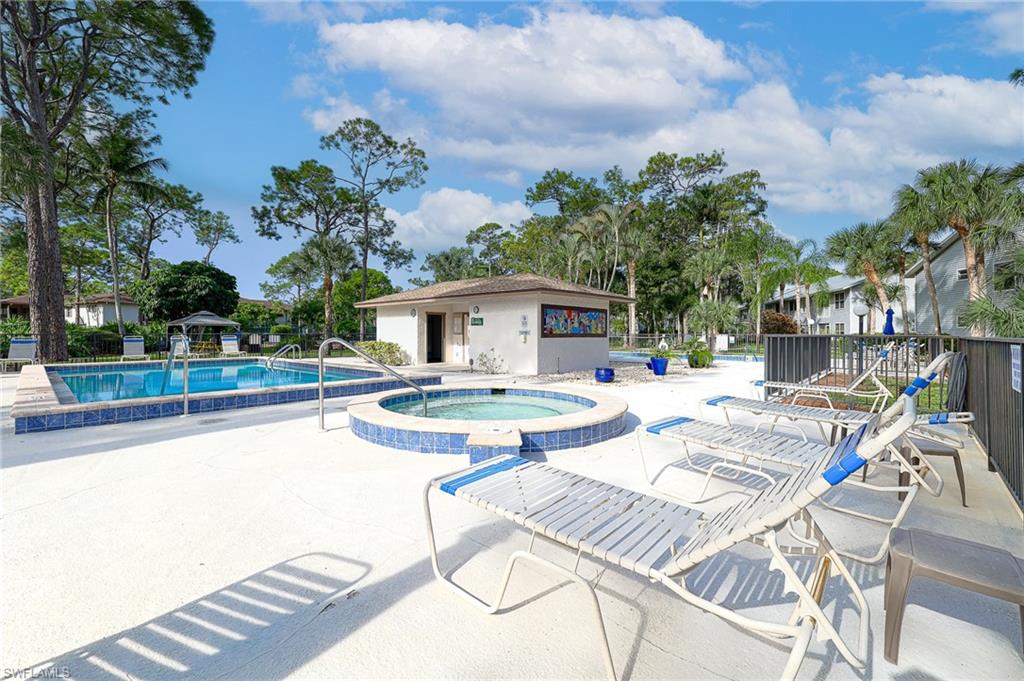 1965 Courtyard Way, Unit E206 Naples, FL 34112 - Photo 18 of 20