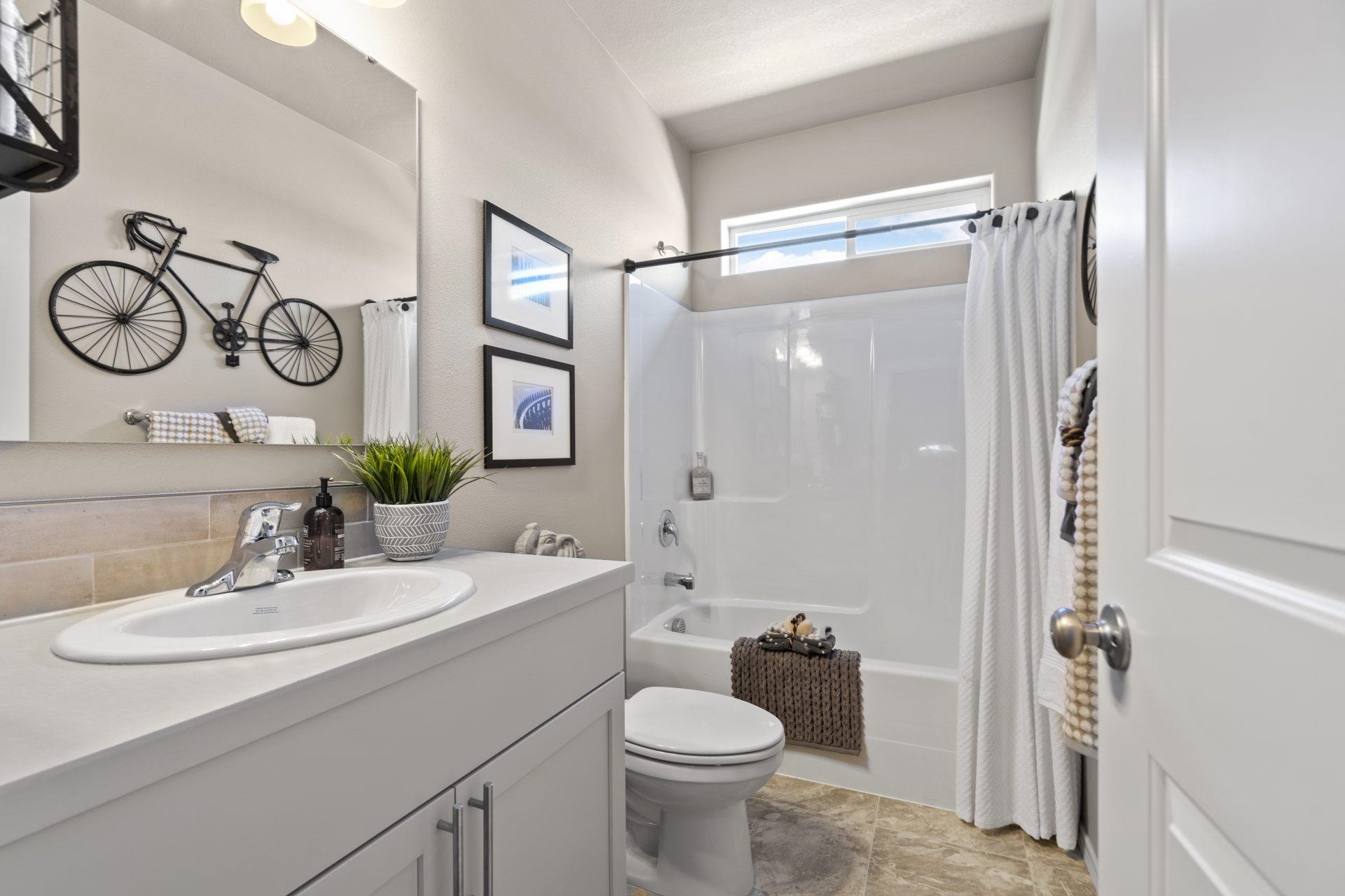 5920 South Dowdy Road, Unit 4/8 HUDSON Spokane, WA 99224 - Photo 5 of 10 Gallery Image 5
