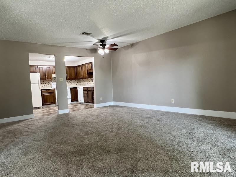 1350 Kimberly Ridge Road, Unit 213 Bettendorf, IA 52722 - Photo 6 of 23 Gallery Image 6
