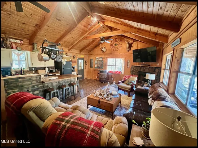 $279,900 | 221 Deerwood Park Drive, Oakland, MS 38948