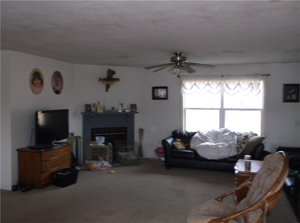 244 Elliott Road Grove City, PA 16127 - Photo 5 of 10 Gallery Image 5