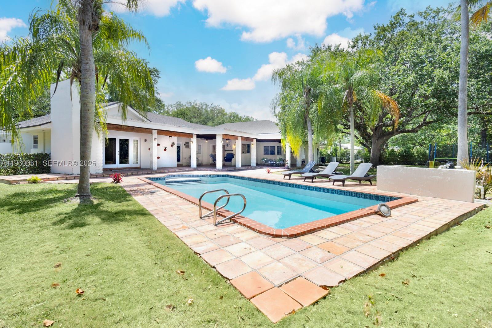 6255 Southwest 99th Terrace Pinecrest, FL 33156 - Photo 30 of 39