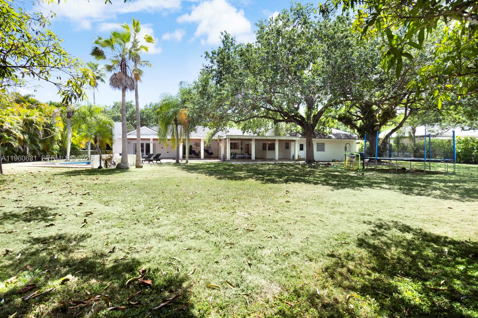 6255 Southwest 99th Terrace Pinecrest, FL 33156 - Photo 32 of 39