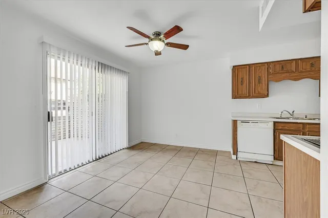 $1,645 | 4474 Buena Vista Drive, Las Vegas, NV 89102