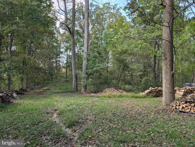 $245,000 | 340 Lake Road, Spring Grove, PA 17362