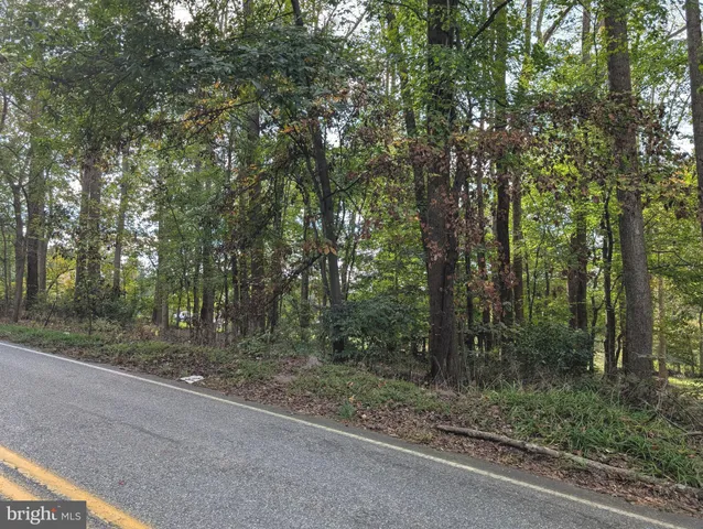 $245,000 | 340 Lake Road, Spring Grove, PA 17362