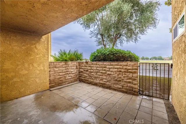 $299,900 | 42935 15th Street West, Unit 9, Lancaster, CA 93534