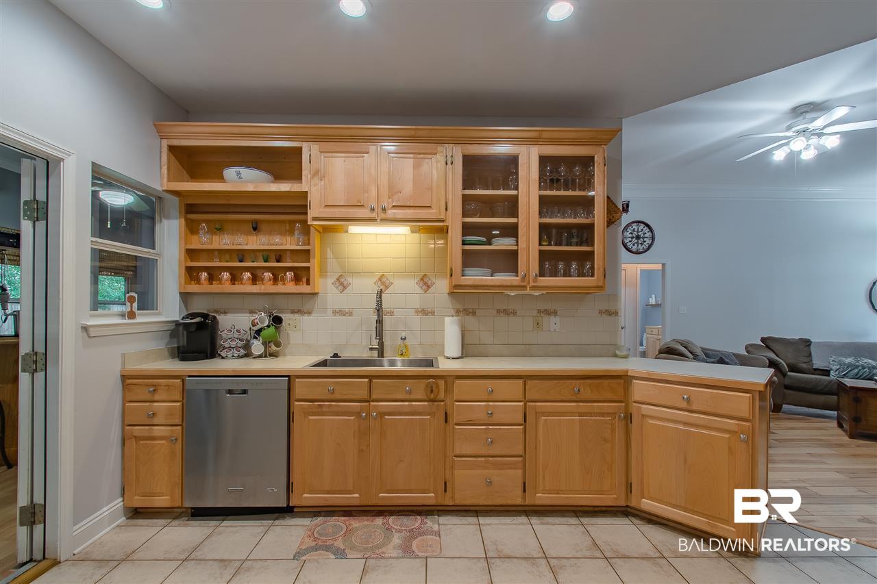 10272 Jacob Court Fairhope, AL 36532 - Photo 15 of 37