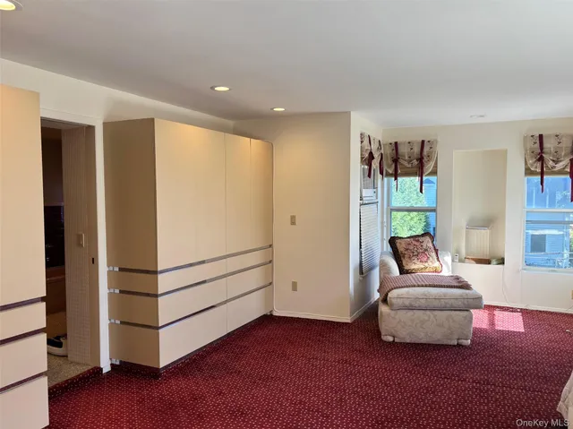 $4,500 | 185 South Country Road, Unit S COUNTRY RD, East Patchogue, NY 11772