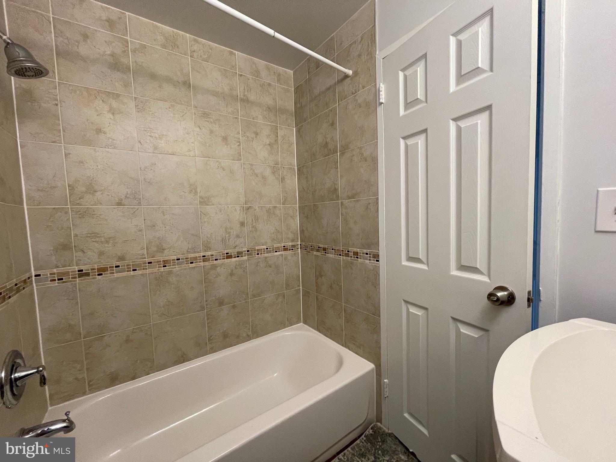 61 G Street Southwest, Unit B Washington, DC 20024 - Photo 25 of 60