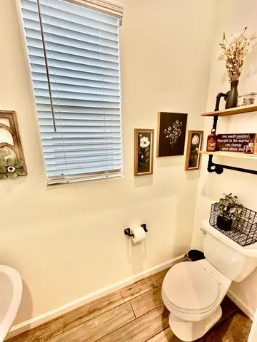 $420,000 | 905 Wishon Avenue West, Madera, CA 93636