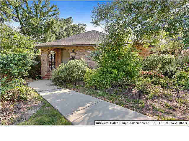 3930 Floyd Drive Baton Rouge, LA 70808 - Photo 1 of 12 Gallery Image 1