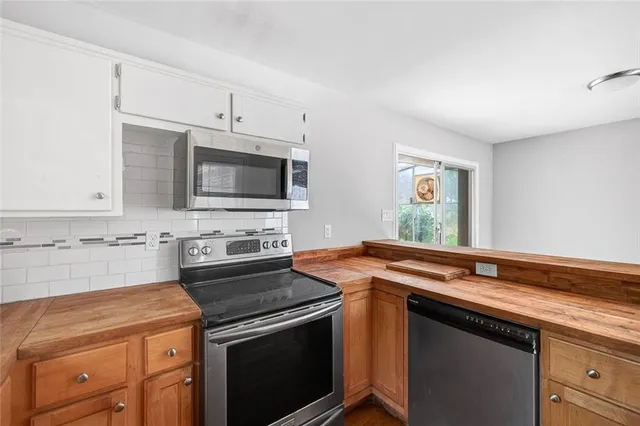 $1,725 | 3178 Pinehill Drive, Decatur, GA 30032