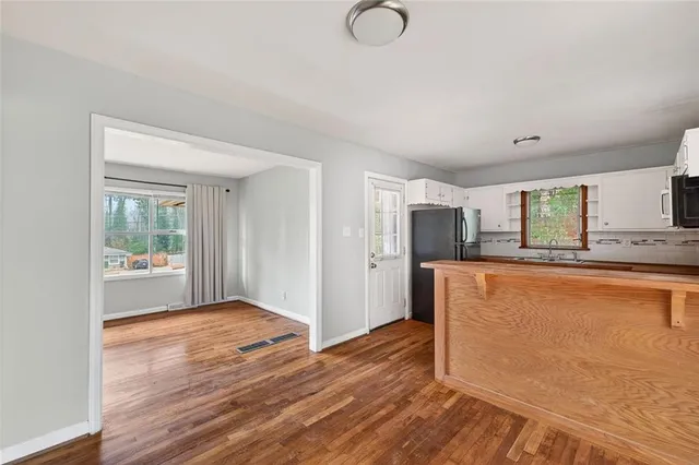 $1,725 | 3178 Pinehill Drive, Decatur, GA 30032