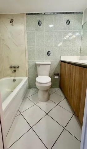 $129,900 | 6080 Northwest 44th Street, Unit 205, Lauderhill, FL 33319