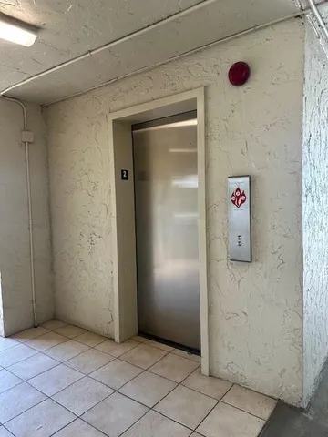 $129,900 | 6080 Northwest 44th Street, Unit 205, Lauderhill, FL 33319