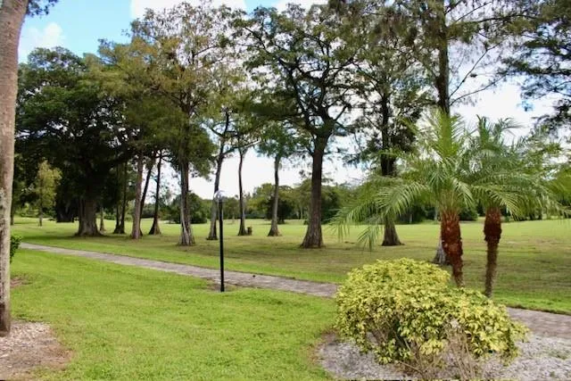 $129,900 | 6080 Northwest 44th Street, Unit 205, Lauderhill, FL 33319