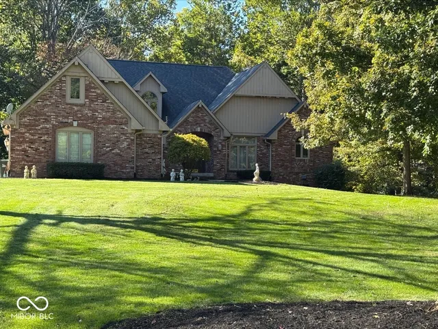 $649,500 | 1406 South Harmony Trail, Greenfield, IN 46140