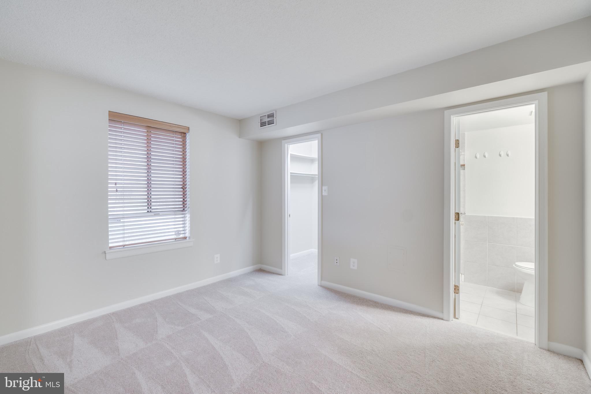 11621 Stoneview Square, Unit 1B Reston, VA 20191 - Photo 18 of 31