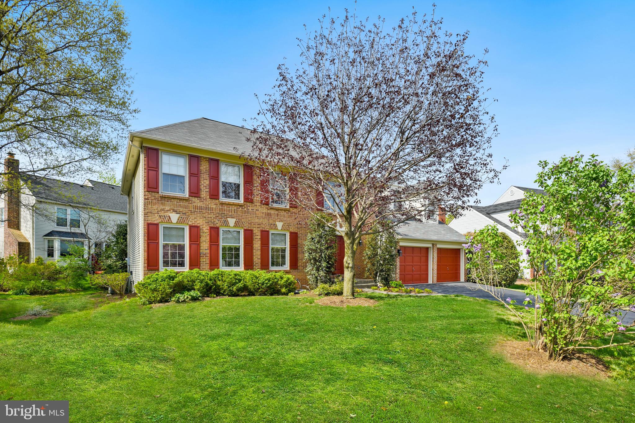 19 Rutledge Court Sterling, VA 20165 - Photo 1 of 36 WELCOME HOME!