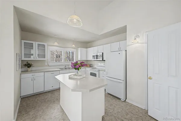 $499,000 | 3851 Oakwood Drive, Longmont, CO 80503