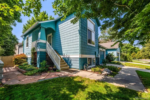 $499,000 | 3851 Oakwood Drive, Longmont, CO 80503