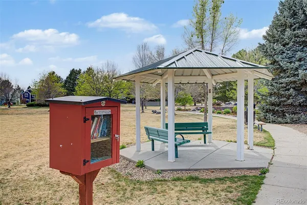 $499,000 | 3851 Oakwood Drive, Longmont, CO 80503