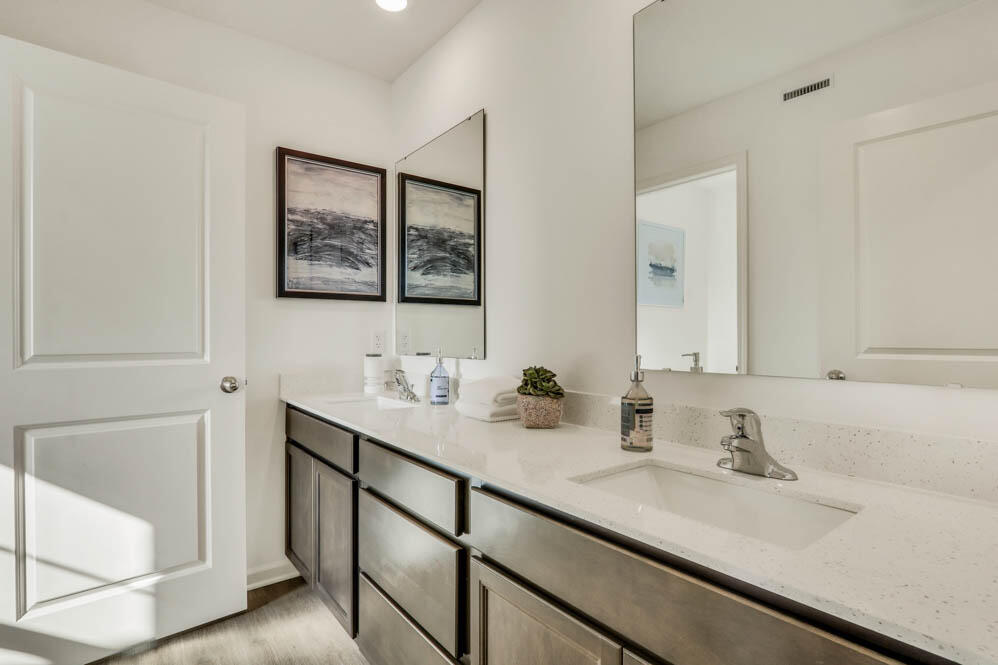 7062 Oakmont Road Mount Pleasant, WI 53403 - Photo 30 of 40 IMG_5303