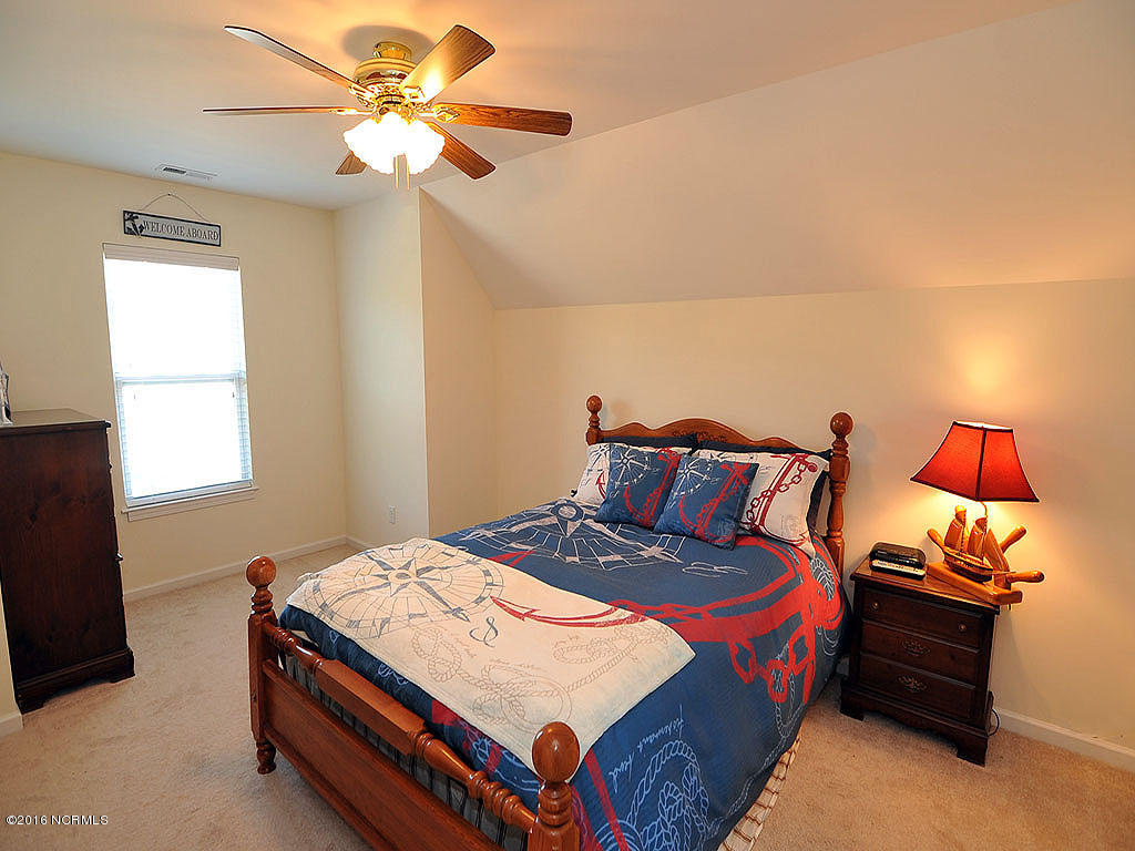 770 Bonaire Road Wilmington, NC 28412 - Photo 16 of 24 Bedroom 3