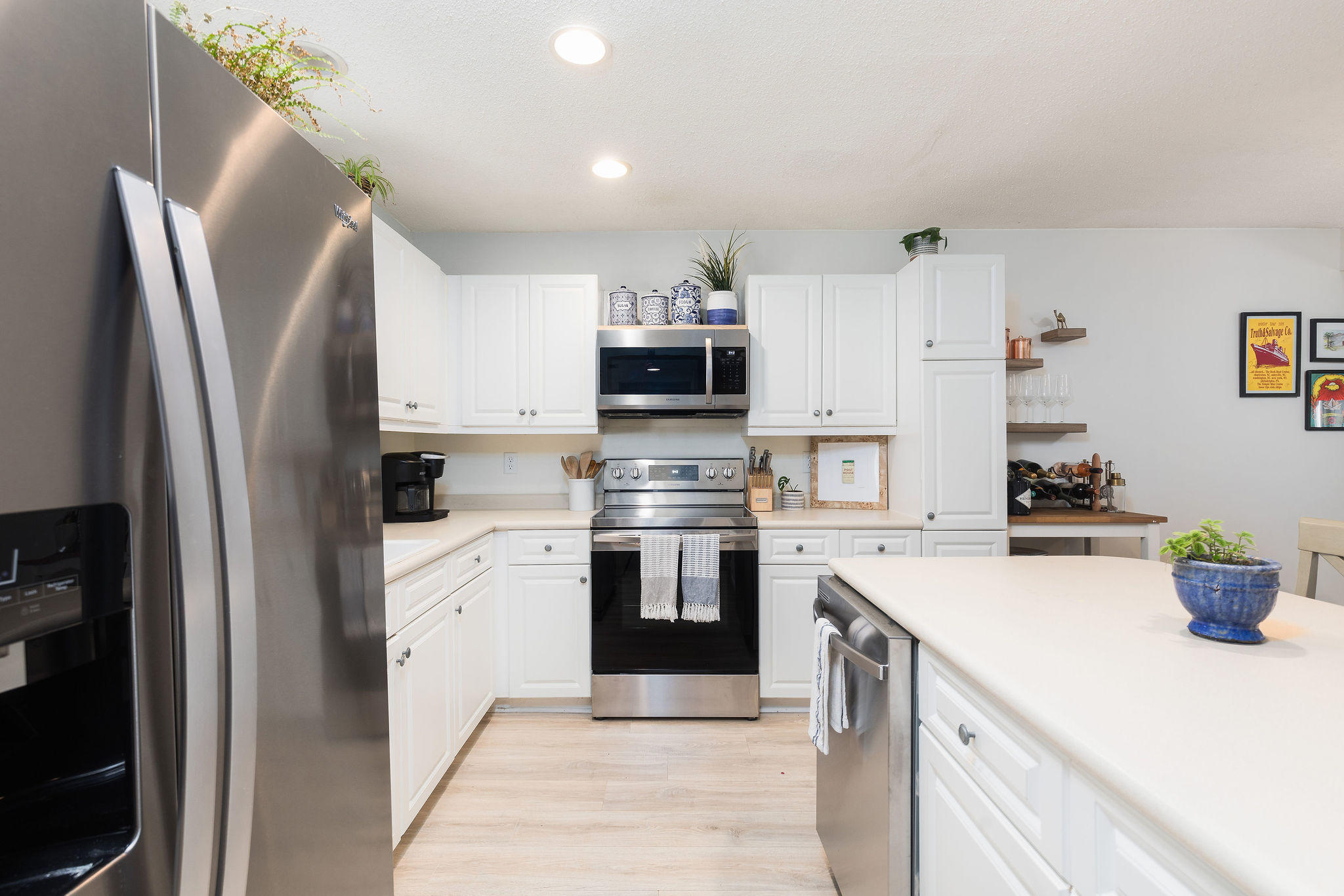 235 Heritage Circle Mount Pleasant, SC 29464 - Photo 7 of 31 4T4A4338-Edit