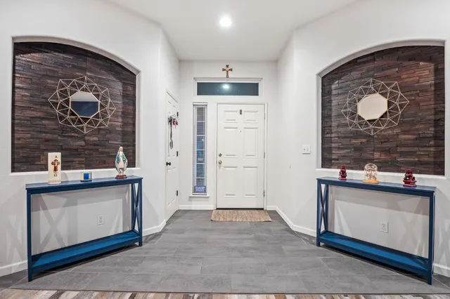 a view of a storage & utility room