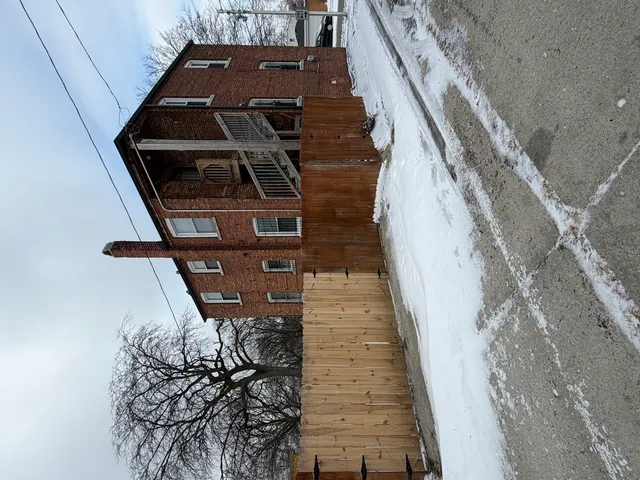 $285,000 | 9601 South Harvard Avenue, Chicago, IL 60628