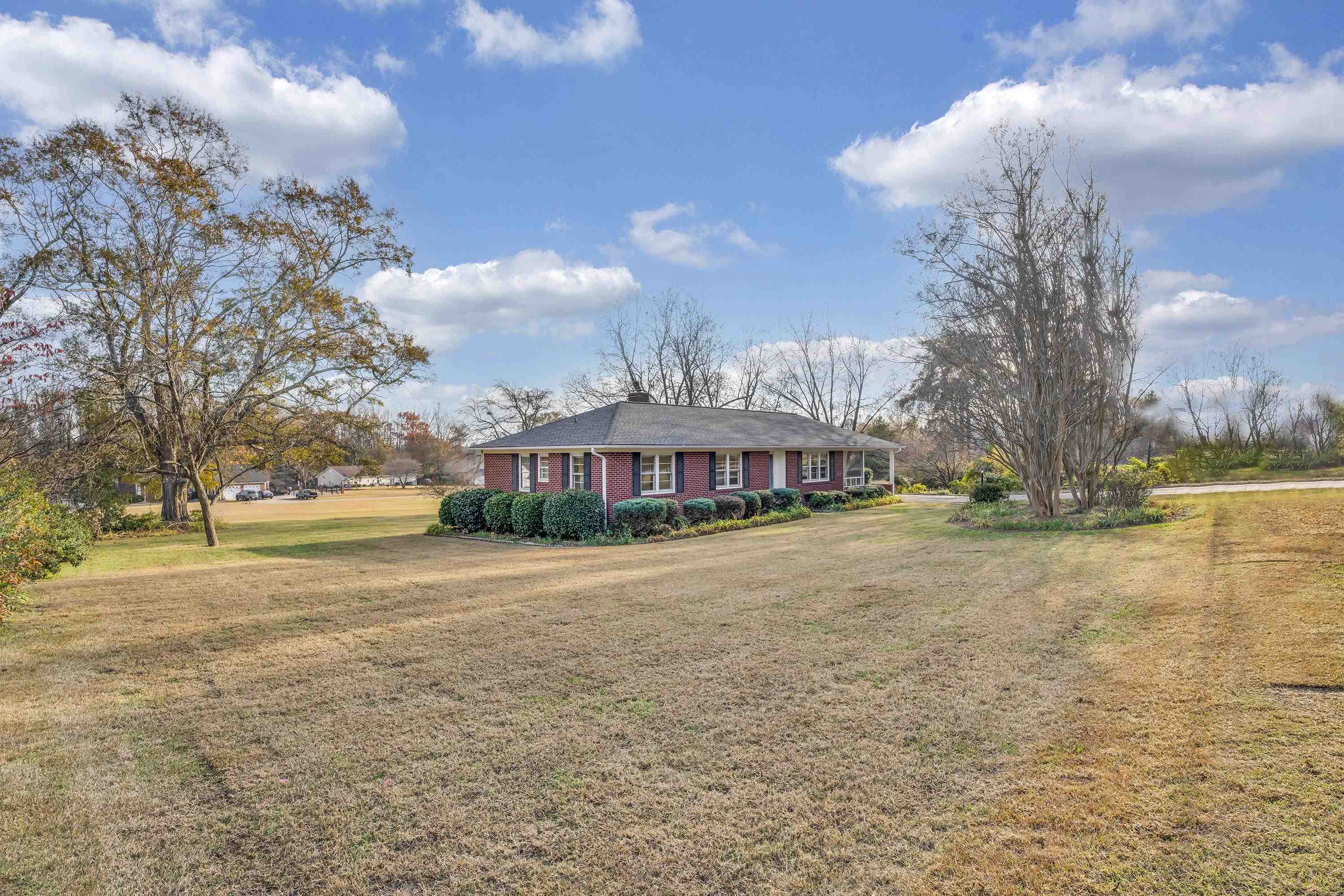 119 Beechwood Drive Inman, SC 29349 - Photo 3 of 28