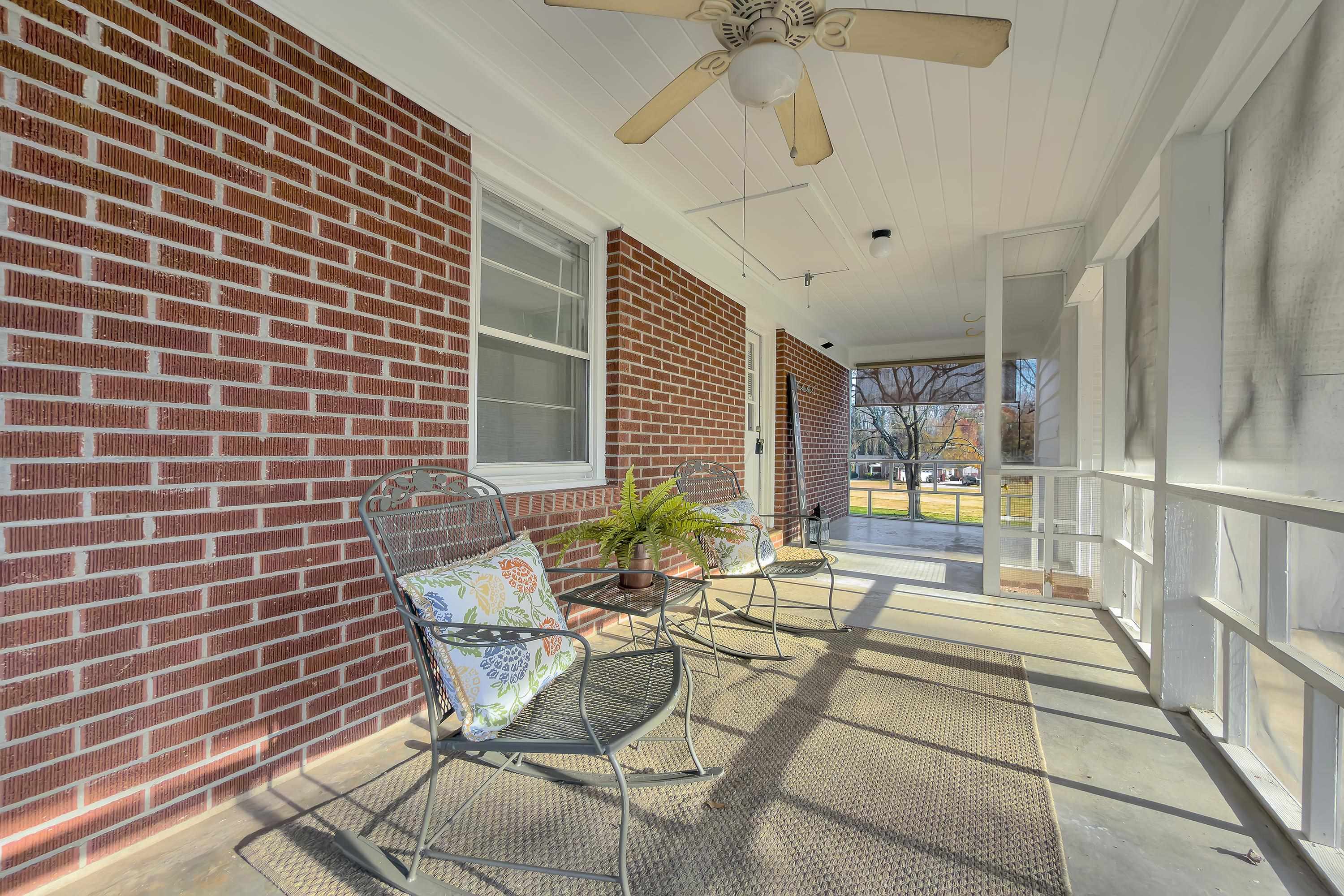 119 Beechwood Drive Inman, SC 29349 - Photo 4 of 28