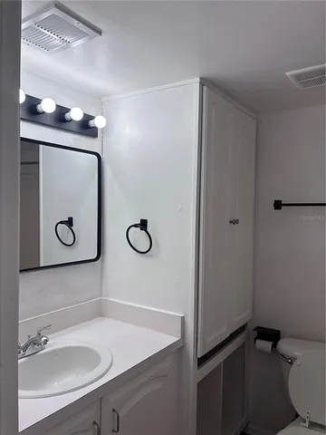 $1,200 | 121 Oyster Bay Circle, Unit 130, Altamonte Springs, FL 32701